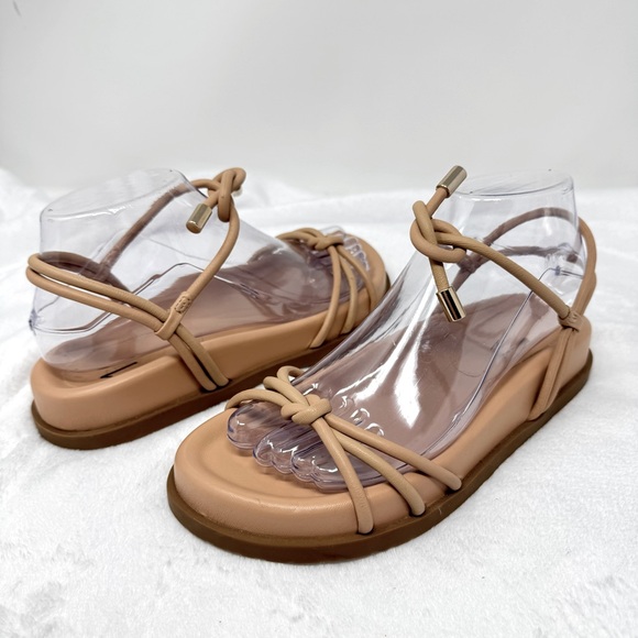 Arezzo Shoes - Arezzo Womens Camila Flatform Leather Ankle Strap Sandal in True Sand‎ Size 7B